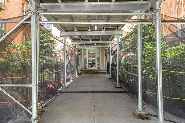 Rented by Signature Premier Properties | media 5