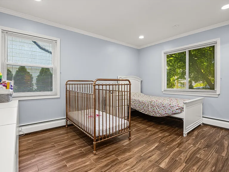 55 Warwick Rd — Photo 21