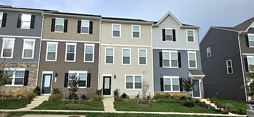 351 Presidents Pointe Ave Photo 1