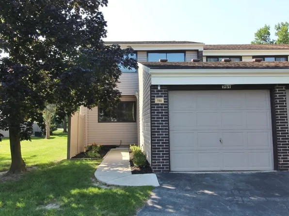 751 Forest Edge Dr, East Amherst, NY 14051