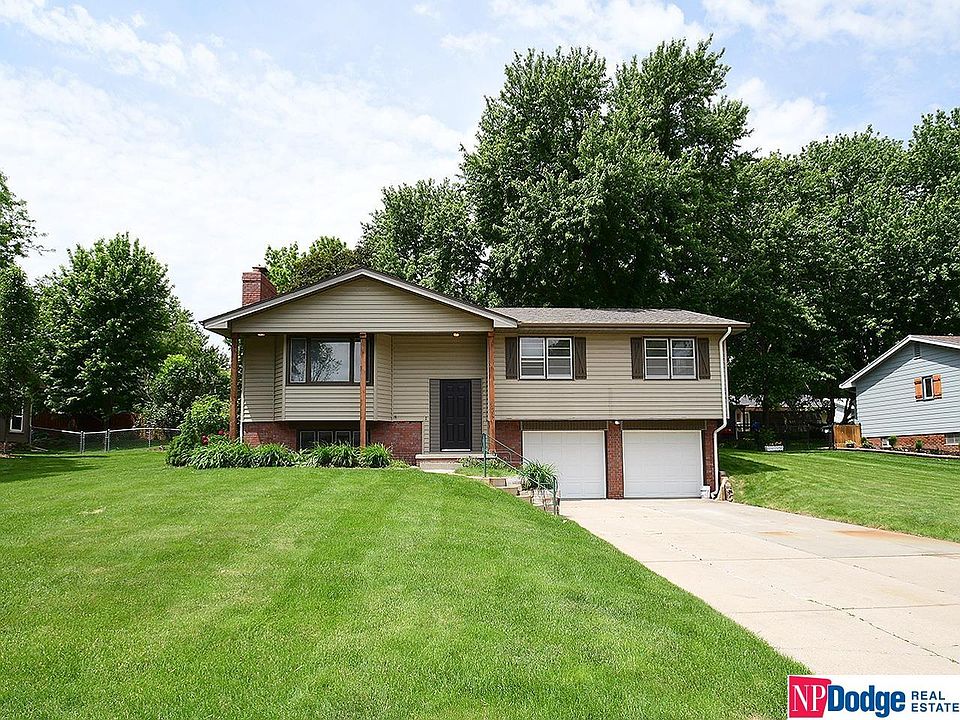 8746 Raven Oaks Dr, Omaha, NE 68152 Zillow