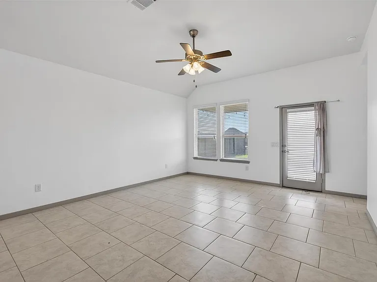 5202 Rue Dela Croix Dr — Photo 19