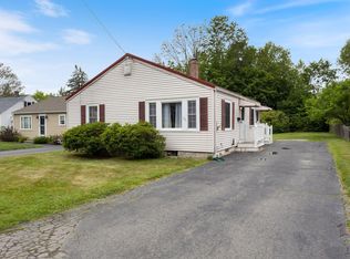 131 Colonial Rd, Portland, ME 04102