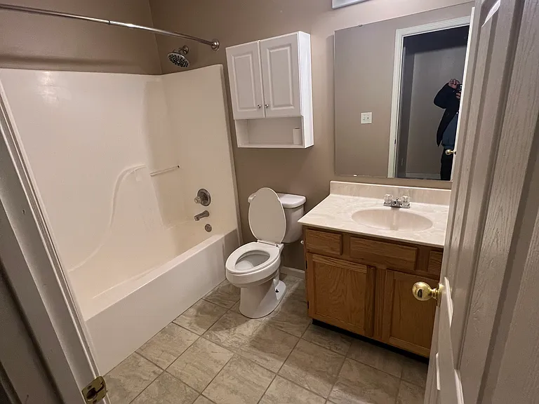 2223 Bradford Trace Blvd — Photo 5