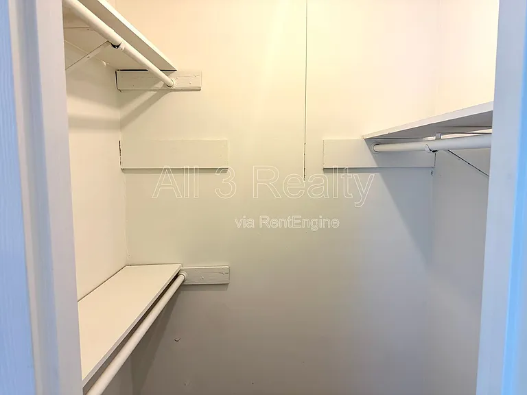 470 S Jeff Davis Dr #B — Photo 17