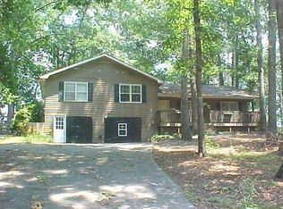 807 Vinson Ct, Woodstock, GA 30188