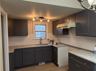 9505 Grand Division Ave, Cleveland, OH 44125