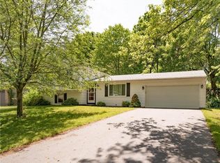 85 Lantern Ln, Rochester, NY 14623
