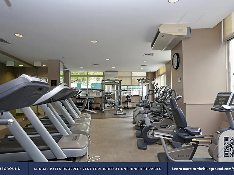 400 Chambers St #28K — Photo 17