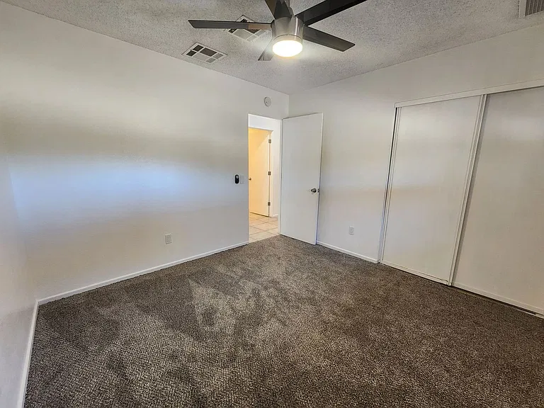 73477 Desert Dr — Photo 12
