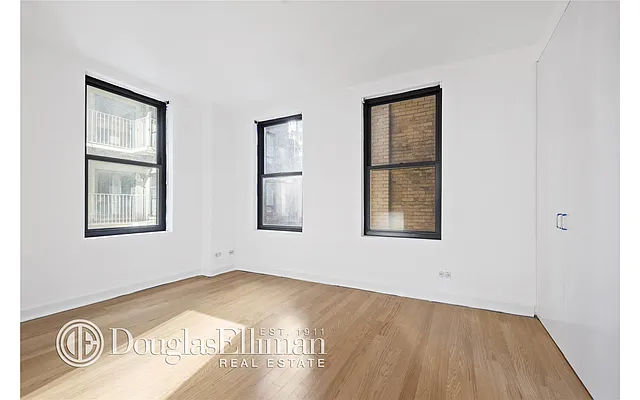 Sold by Douglas Elliman | media 6