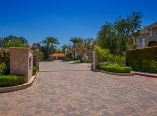 17650 Royce Dr W, Encino, CA 91316