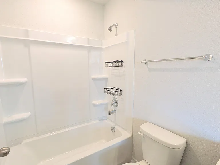 2548 Windle Ln — Photo 25