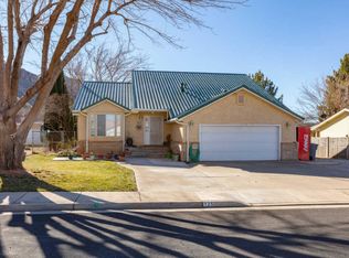 125 W 960 S, Hurricane, UT 84737