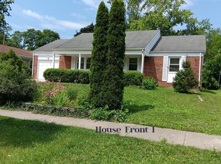 418 Weidner Rd, Buffalo Grove, IL 60089