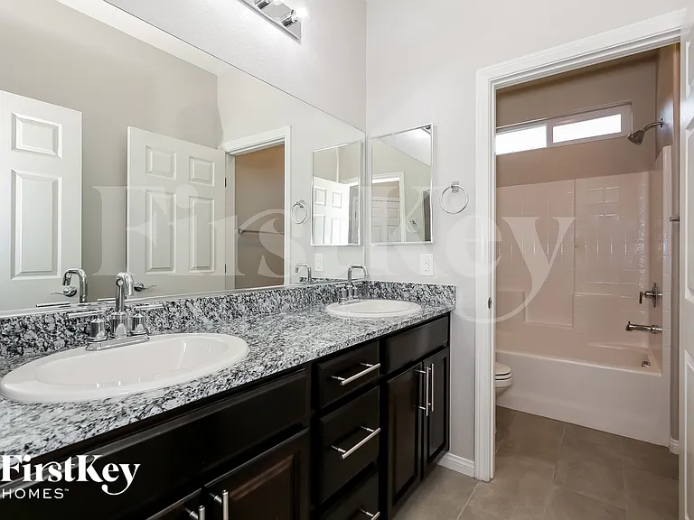 4218 Klarissa Ave — Photo 12