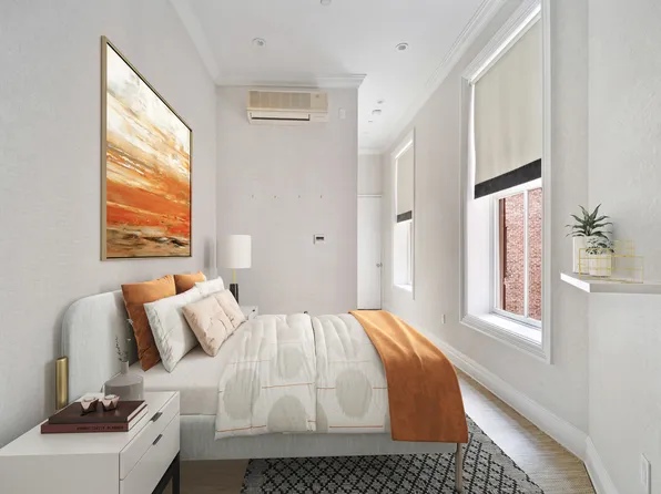 18 East 62nd Street image 19 of 21