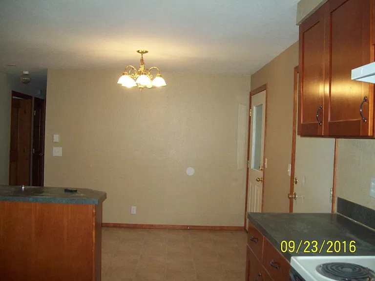 2720 S 11th St — Photo 5