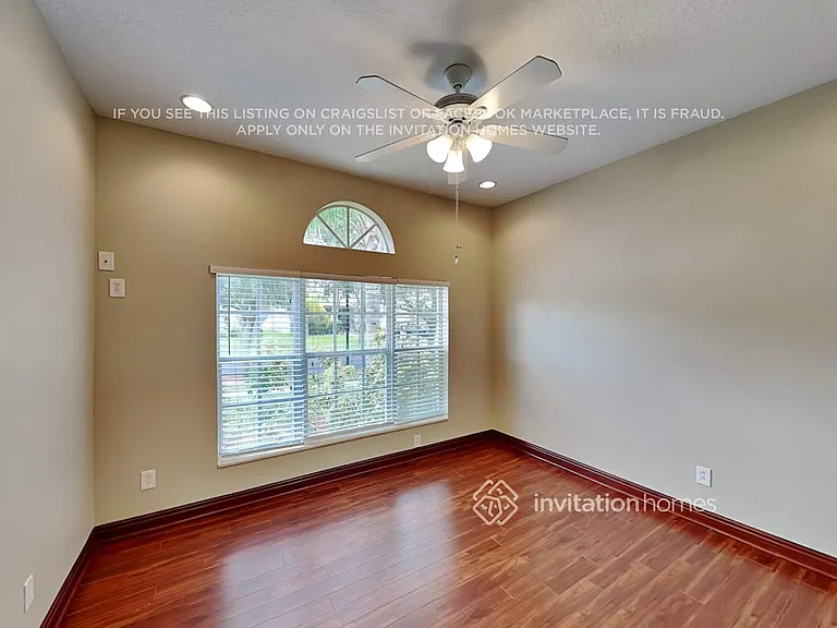 1652 Bonita Bluff Ct — Photo 11