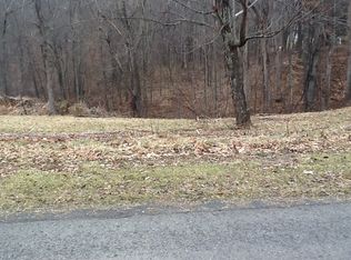 Old Turnpike Rd, Beckley, WV 25801