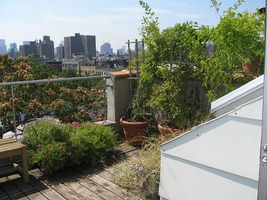 Rented by Corcoran | media 25