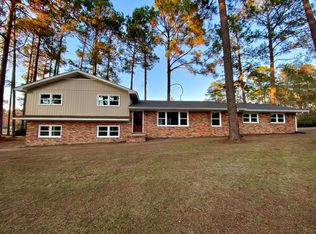 1211 W Roanoke Drive Ext, Fitzgerald, GA 31750