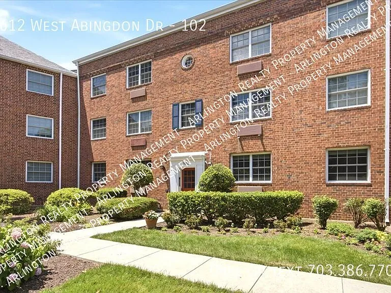 1612 W Abingdon Dr #102 — Photo 16