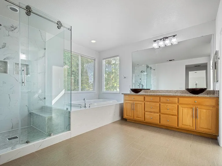 991 Zephyr Ln — Photo 58