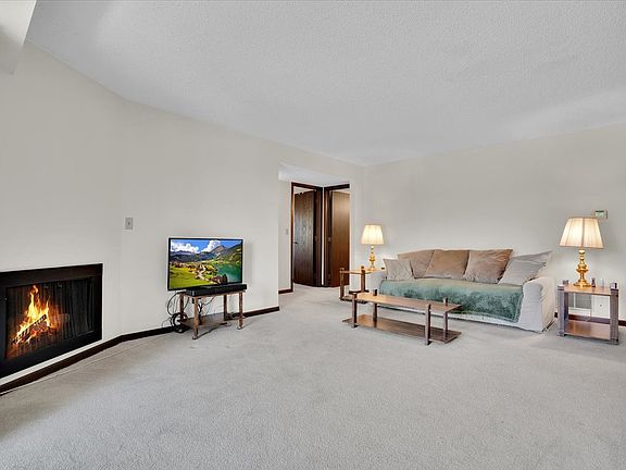 4th image of 2213 Wharf Dr APT 407