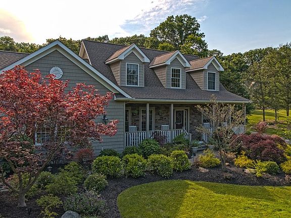 2nd image of 11244 Exmoor Dr