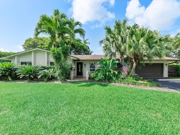 8740 SW 183rd Ter, Palmetto Bay, FL 33157