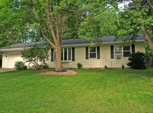 1909 Chestnut Dr, Hudson, WI 54016