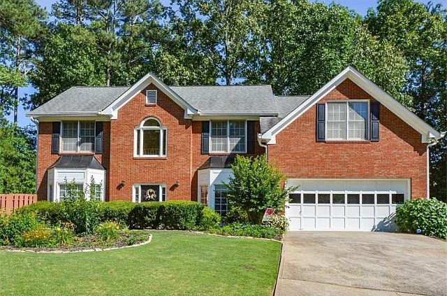 1st image of 1670 Henderson Way