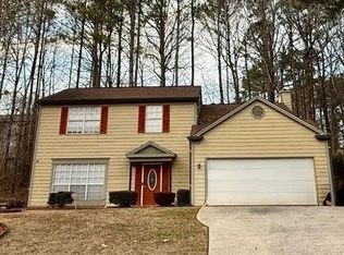 1990 Surrey Hill Cir, Lawrenceville, GA 30044
