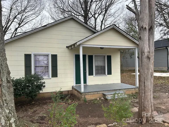 821 S Oakland St, Gastonia, NC 28054