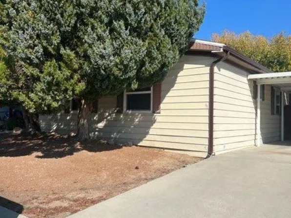 5684 E Woodcross Dr, Boise, ID 83716