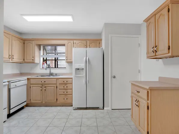 118 Springwood Cir #A-1, Longwood, FL 32750