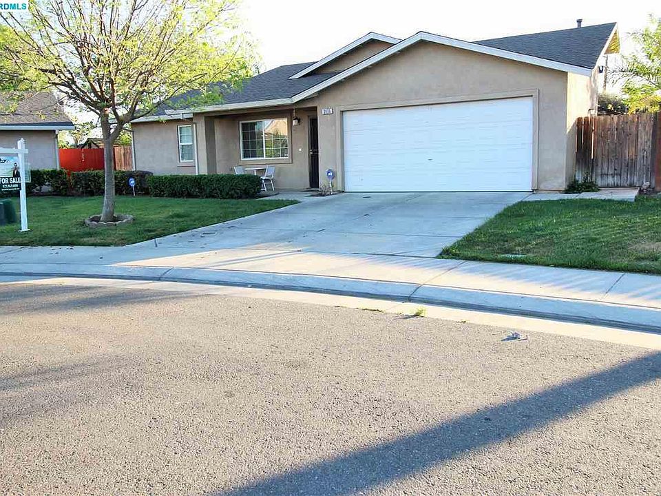 1st image of 3935 Monique Cir