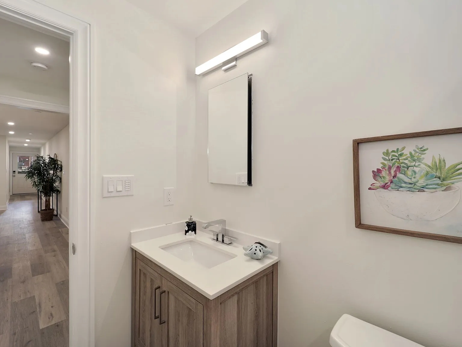 2 bed, 802 sqft, $3,175 — Photo 1