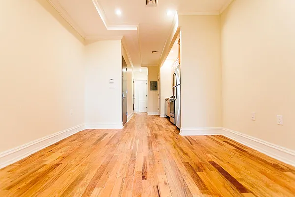 Rented by MySpaceNYC | media 18