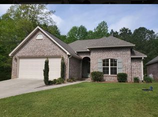 114 Shadow Ridge Rd, Hattiesburg, MS 39402
