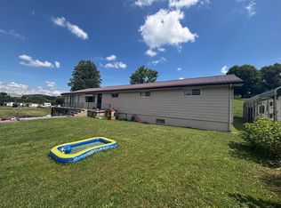 6002 Mew Rd, Castlewood, VA 24224