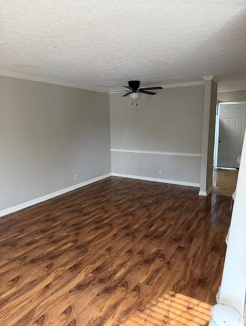 2 bed, 1.5 bath, 1020 sqft, $1,550 — Photo 4