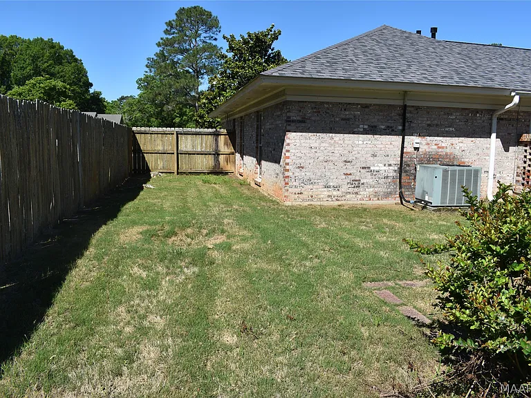 414 Arrowhead Dr — Photo 41