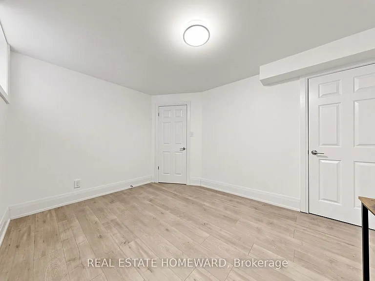 124 Kendal Ave #BASEMENT — Photo 13