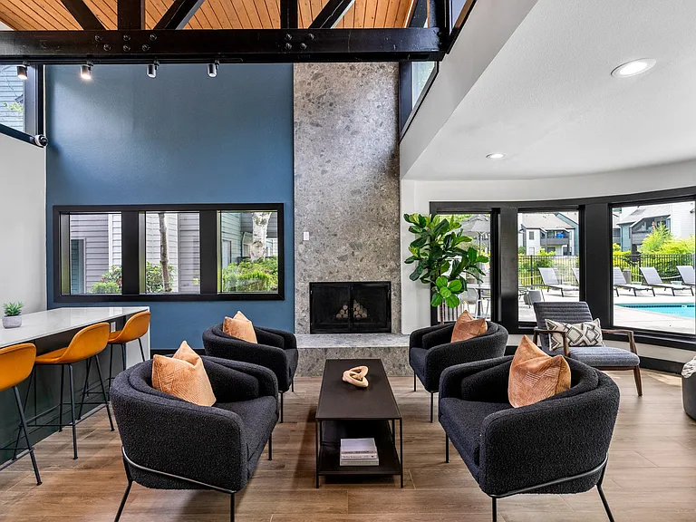 Community Clubhouse at The Lakes Apartments in Bellevue, WA 98007