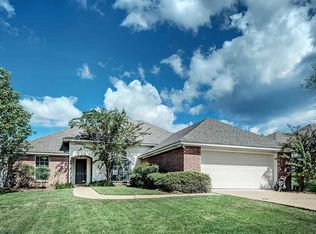 409 Abbey Woods, Brandon, MS 39047