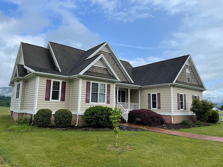 210 Vista Links Dr, Buena Vista, VA 24416 MLS 137746 Zillow