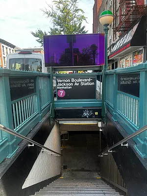 Rented by R New York | media 34