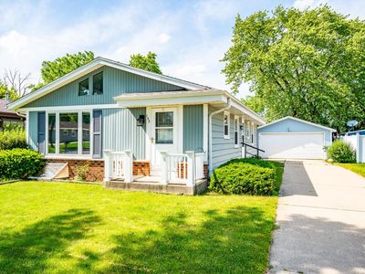 152 West Goldleaf AVENUE, Milwaukee, WI, 53207